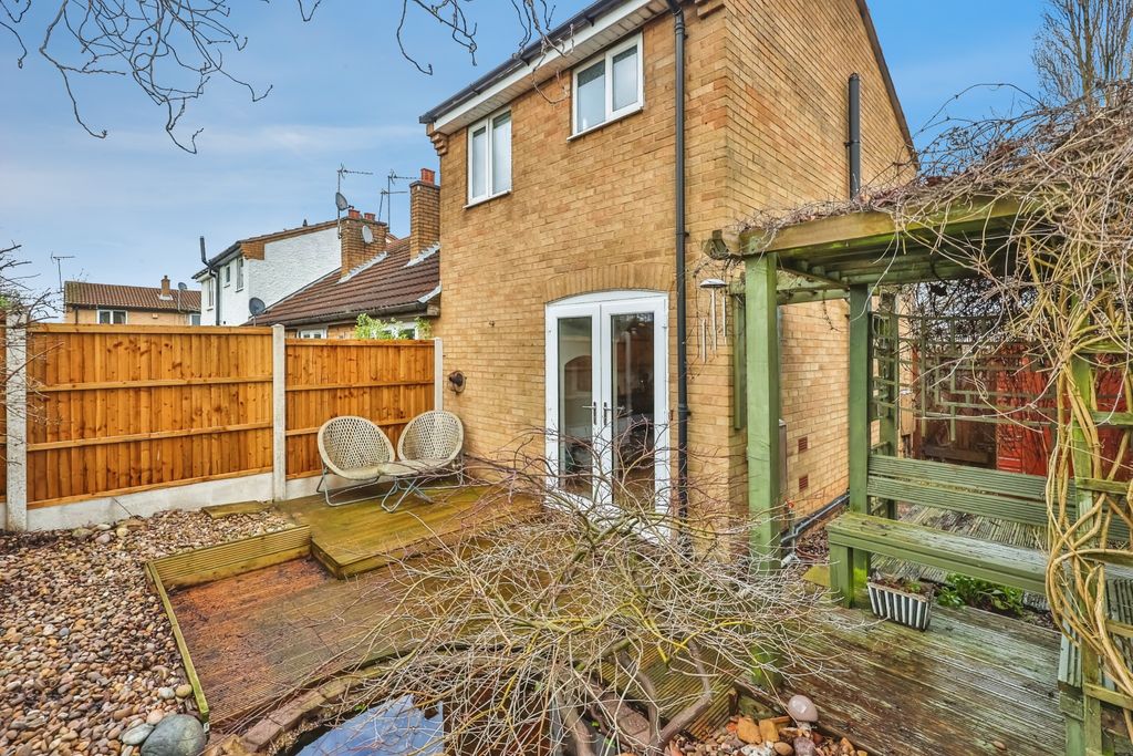 Property photo 2 of 15