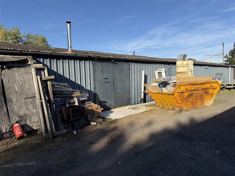 Property photo 1 of 4