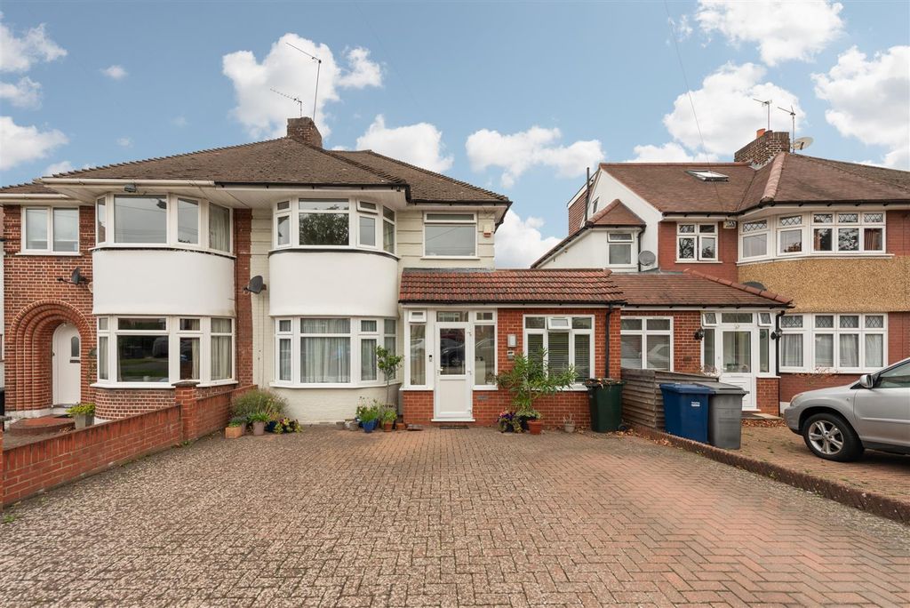 Property photo 1 of 17 Ashfield 17.Jpg
