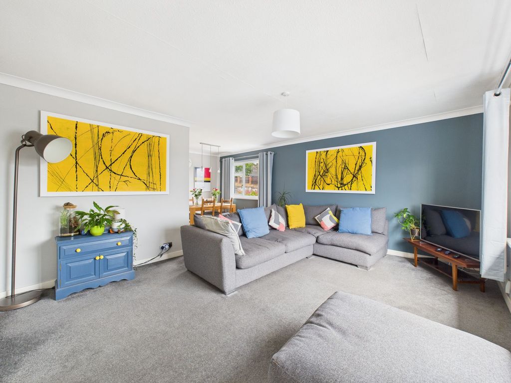 Property photo 2 of 18 Lounge/Dining Room