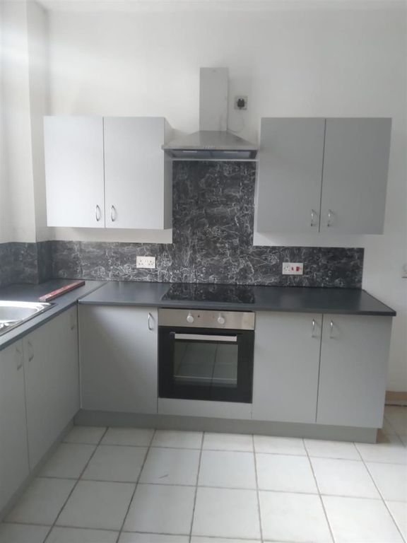 Property photo 3 of 13 363E58d1-d376-47A5-8Eb1-6B792Cdefe3c.Jpg