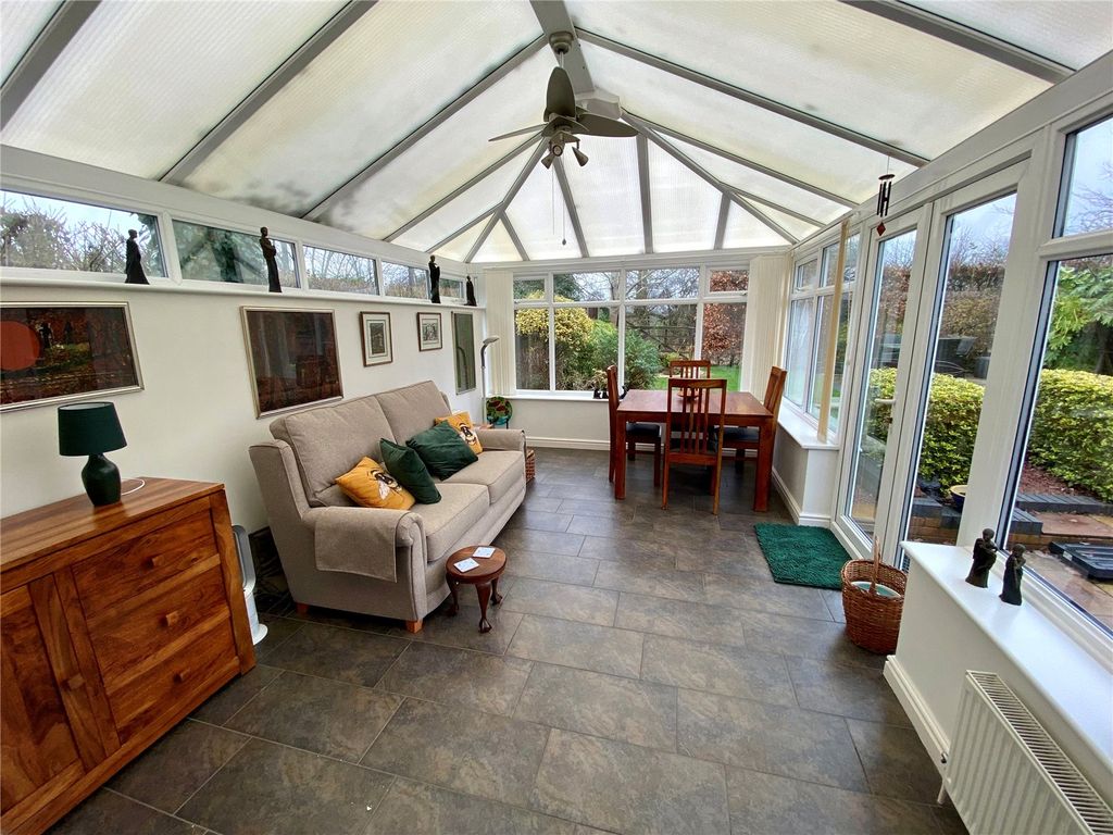 Property photo 3 of 31 Picture No. 13