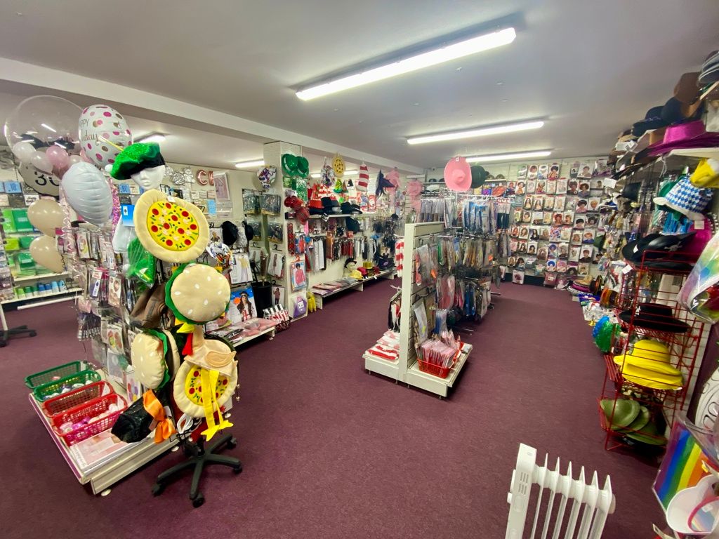 Property photo 3 of 8 Photo 3