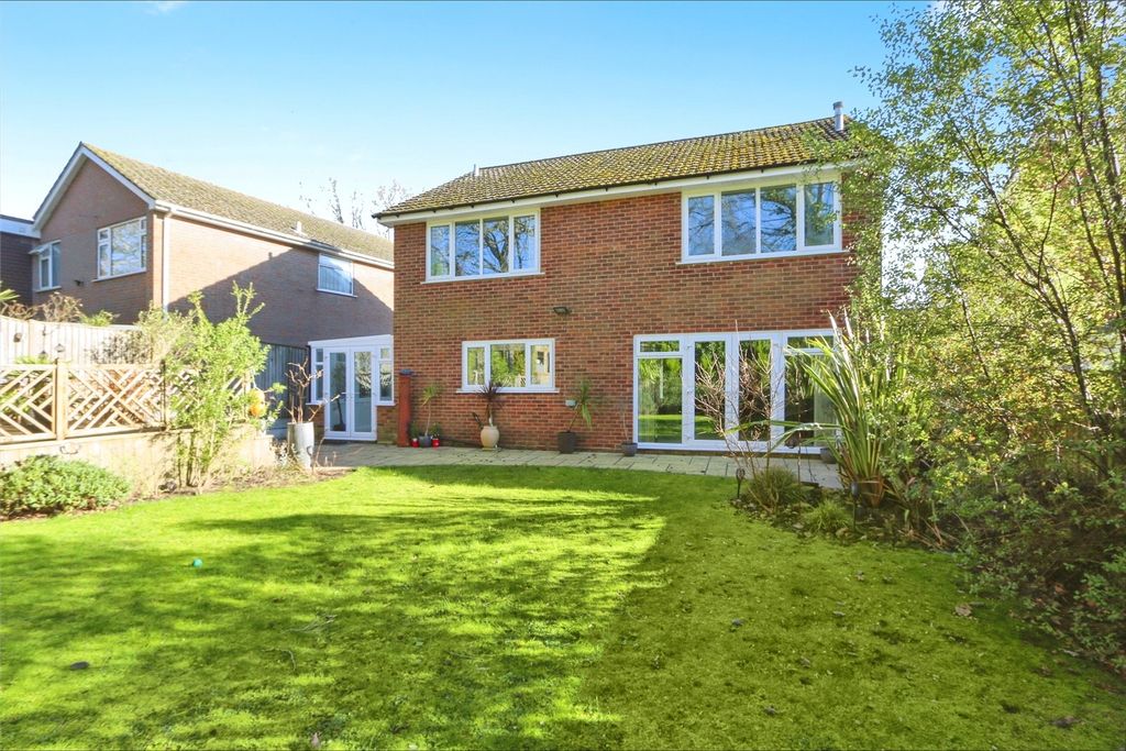 Property photo 2 of 21 Picture No. 38