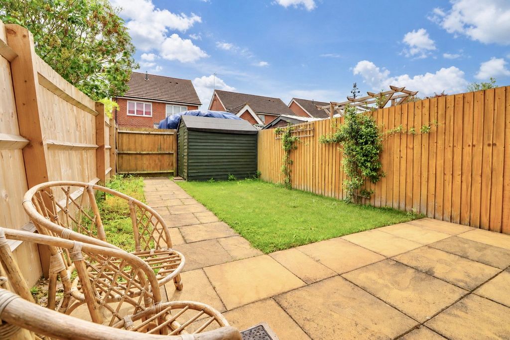 Property photo 2 of 17