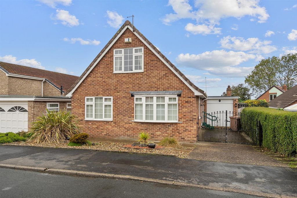 Property photo 1 of 22
