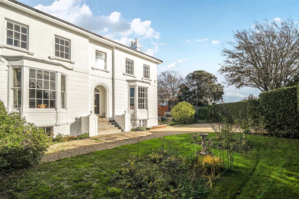 Property photo 2 of 22 1380815-8-69161d640178E.Jpg