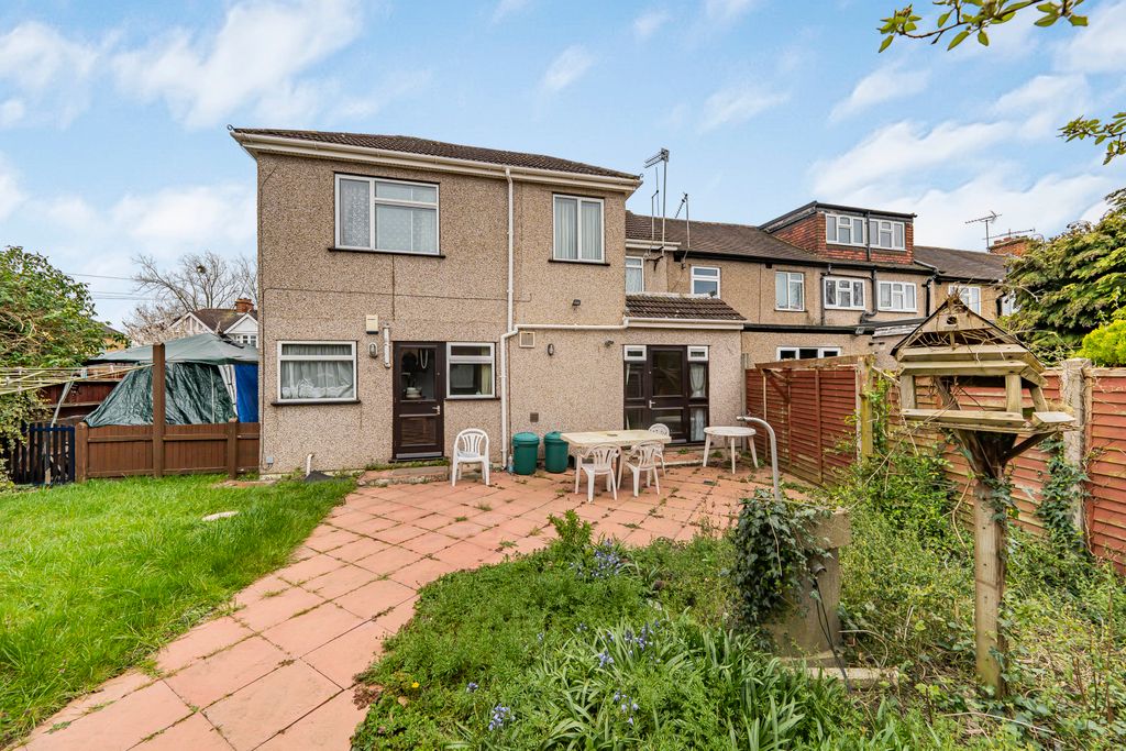 Property photo 3 of 21