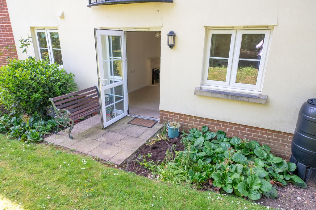 Property photo 1 of 18 Photo 14