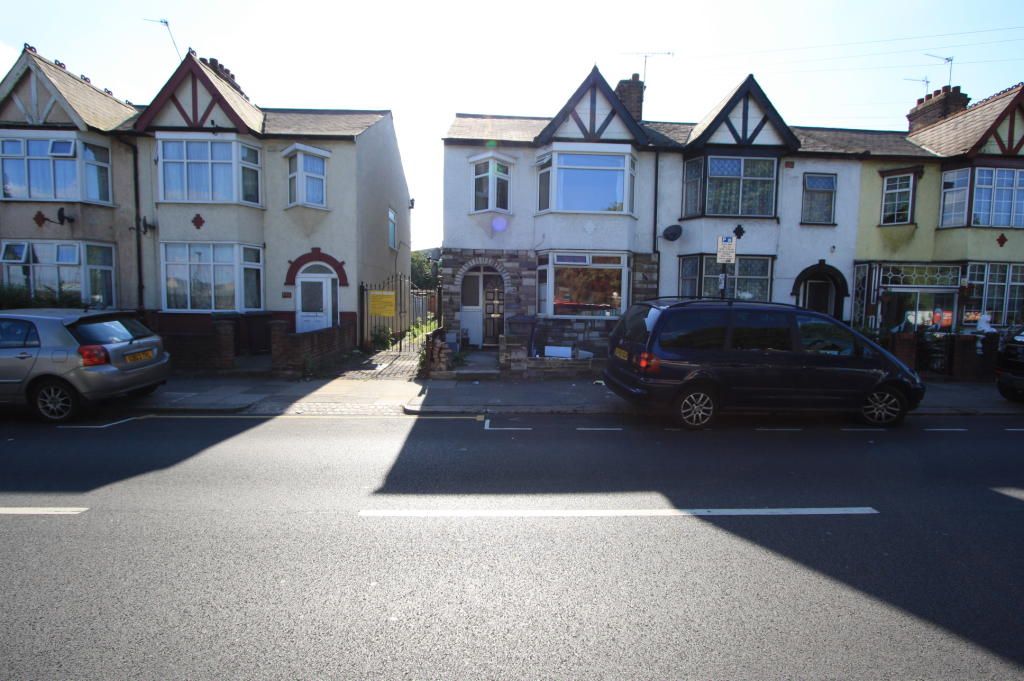 Property photo 1 of 4