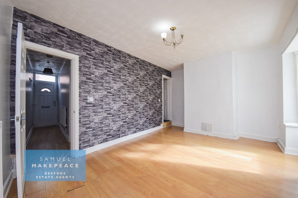 Property photo 3 of 13 144Hstp1 (3)