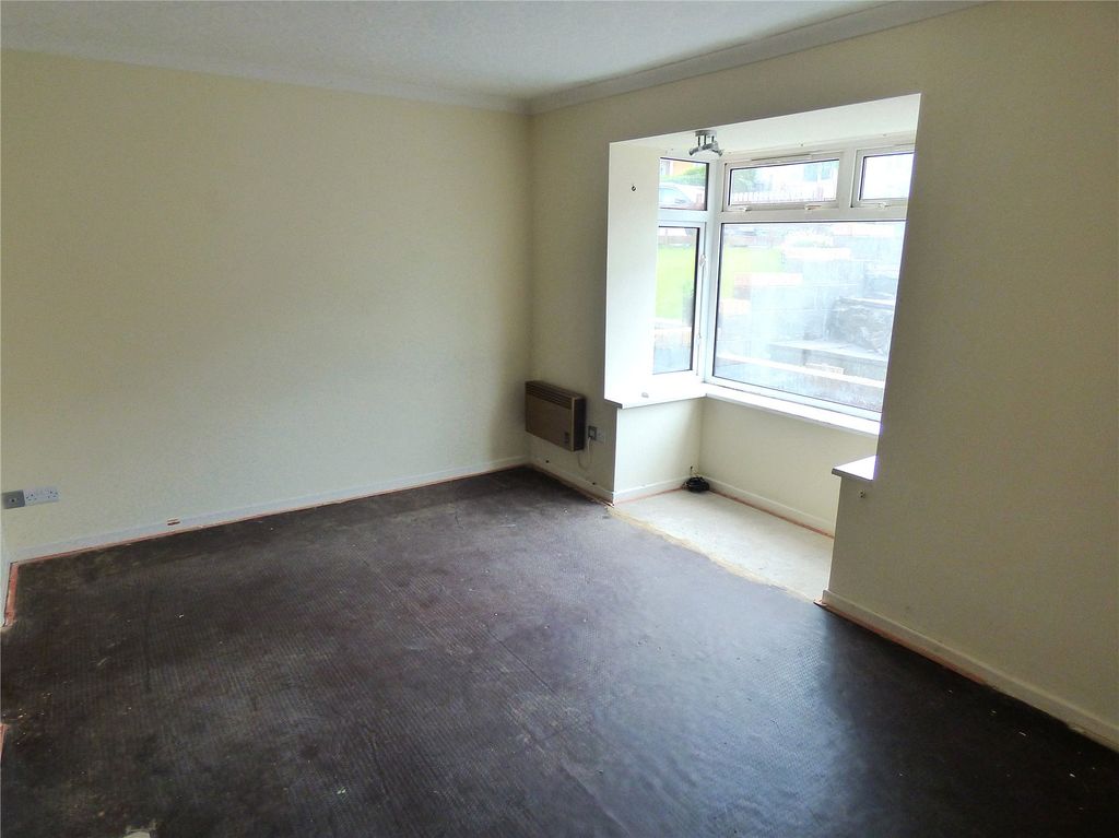 Property photo 3 of 27 Picture No. 41