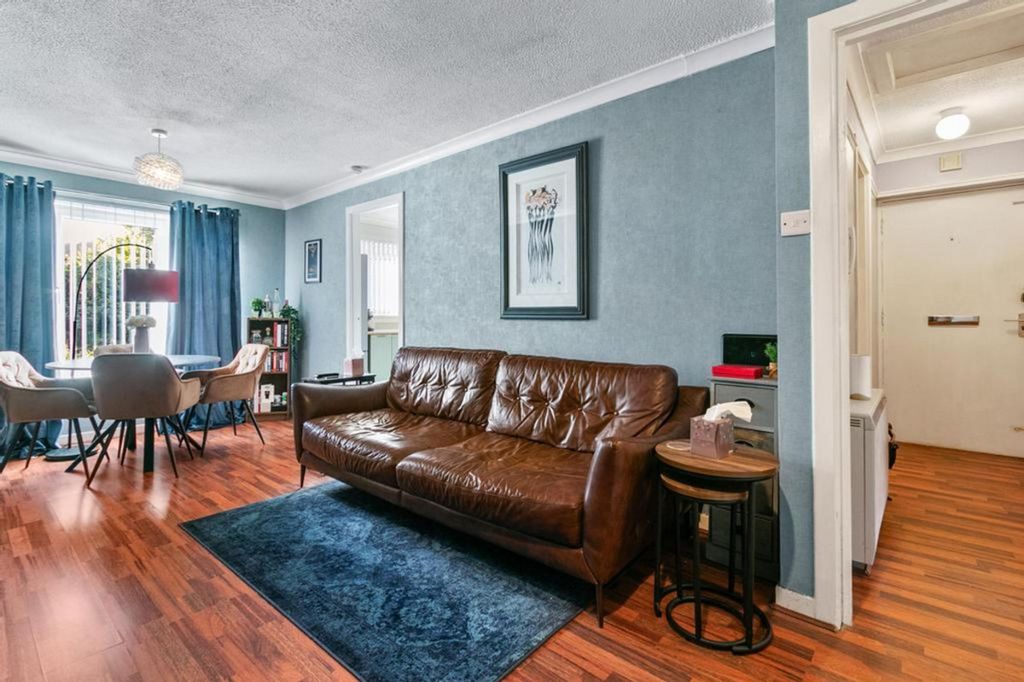 Property photo 3 of 30
