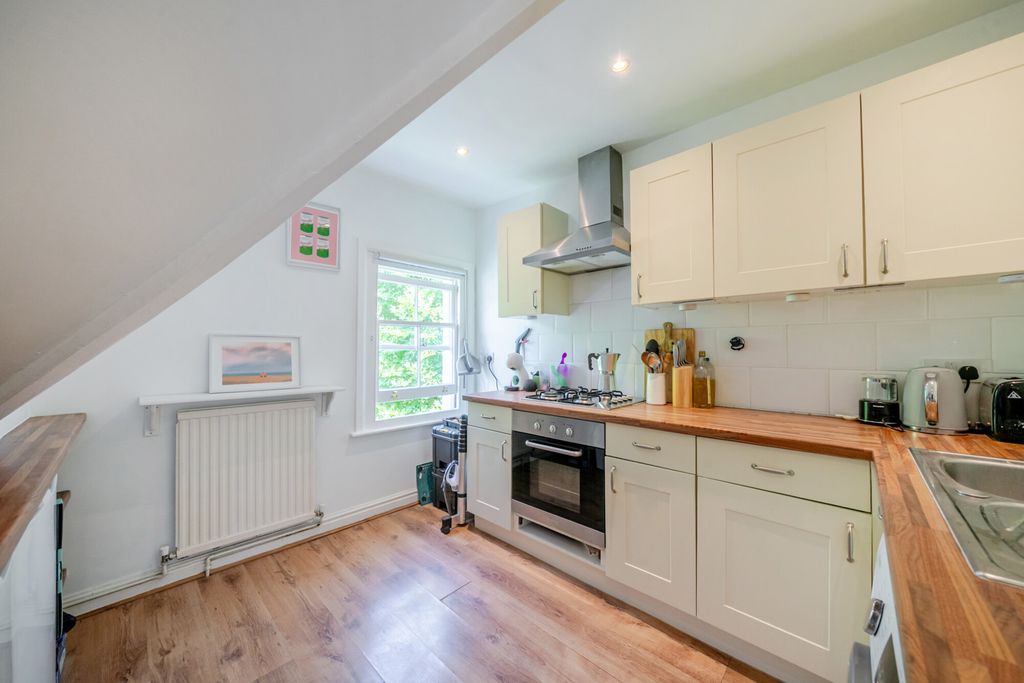 Property photo 3 of 17 1488416-4-6A54E4d...