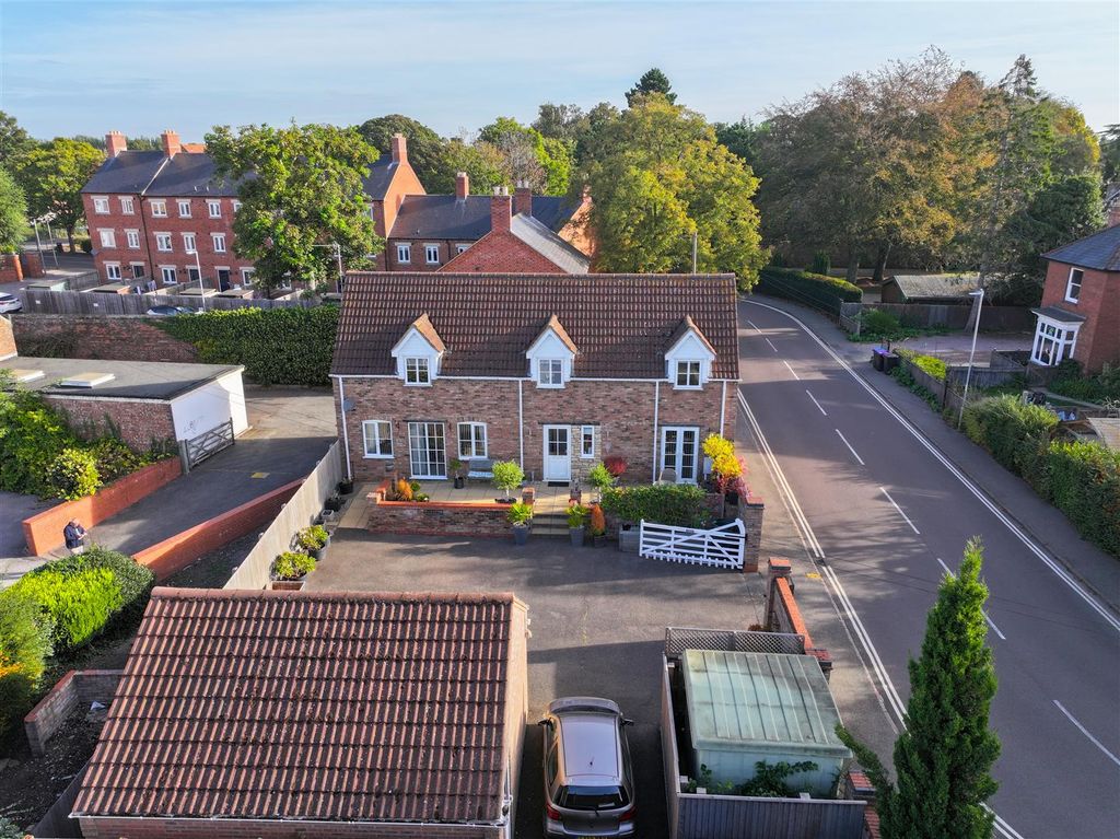 Property photo 1 of 31 Dji_20260912171140_0166_D.Jpg
