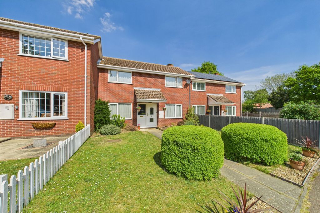 Property photo 1 of 18
