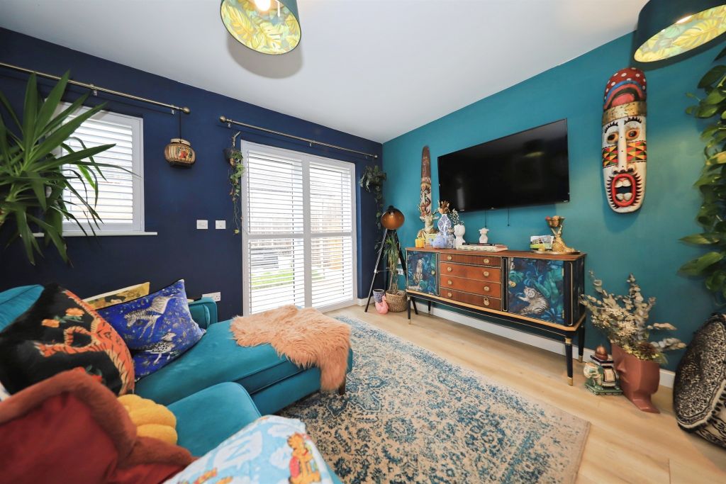 Property photo 3 of 16