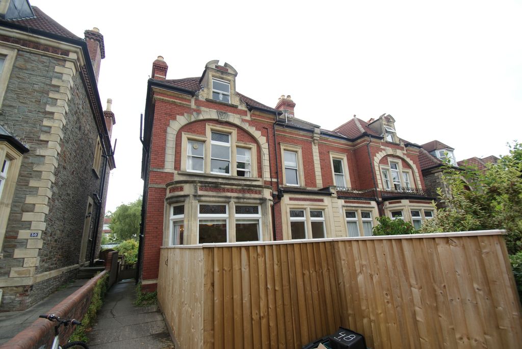 Property photo 1 of 8 External.Jpg