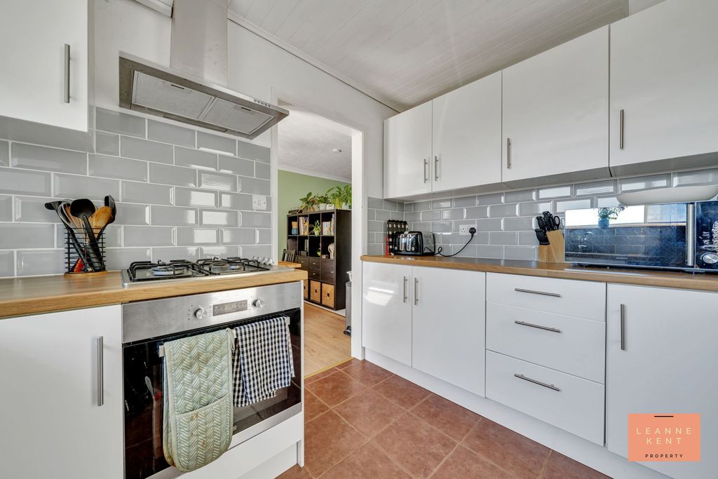 Additional image 13 of 3 bed semi-detached house for salePen-Y-Dre, Caerphilly CF83