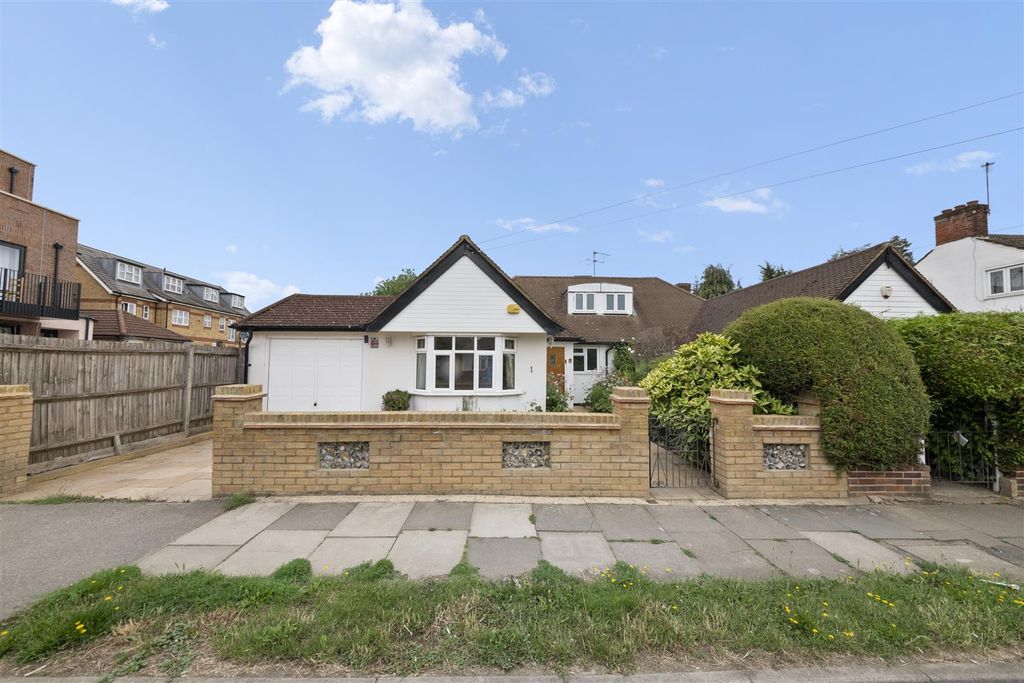 Property photo 1 of 19