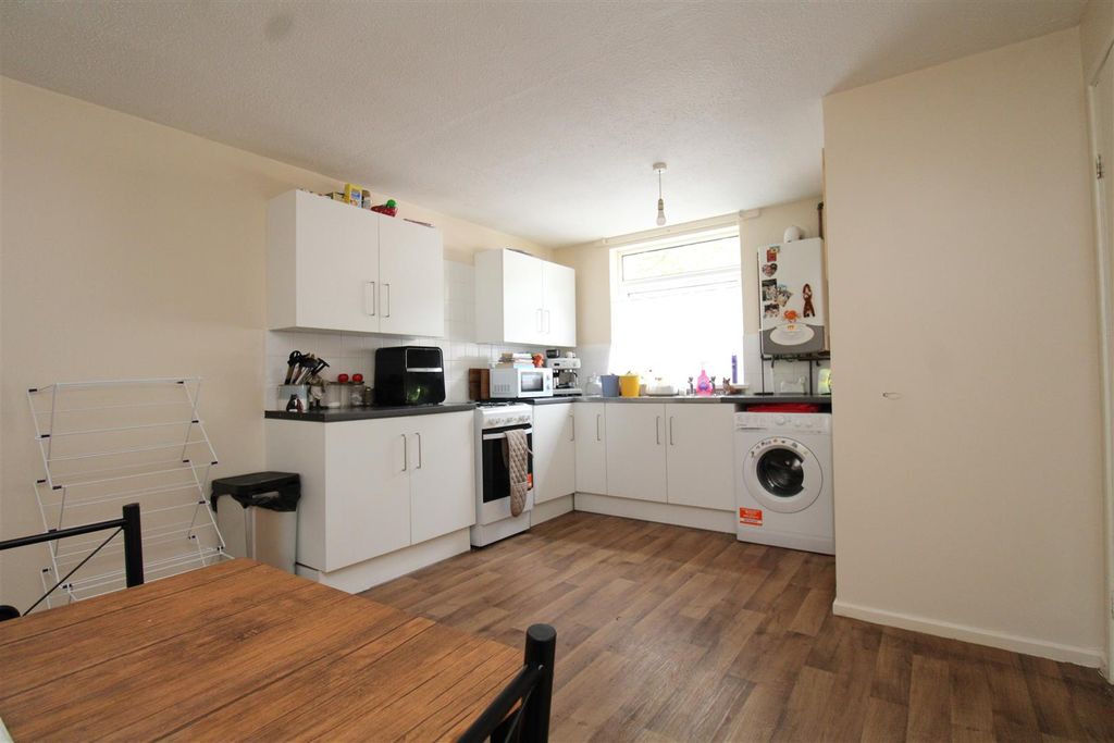 Property photo 3 of 11 Img_6177.Jpg