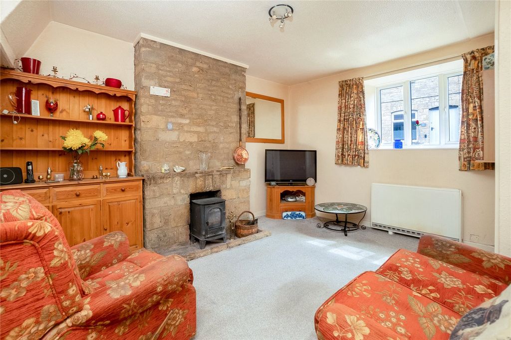 Property photo 3 of 10 Picture No. 05