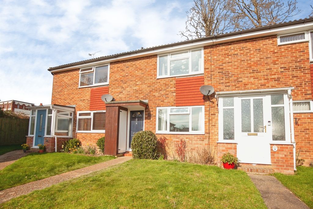 Property photo 1 of 16