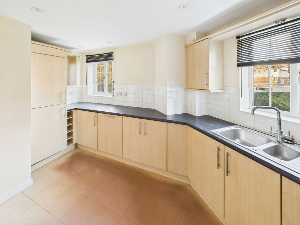 Property photo 3 of 9 Gallery