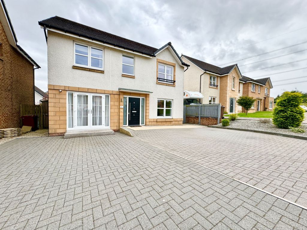 Property photo 1 of 45