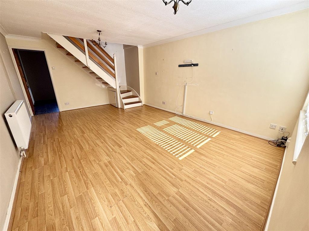 Property photo 3 of 11 Img_2887.Jpg