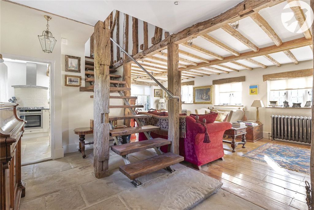 Property photo 2 of 25 Robinson Jackson