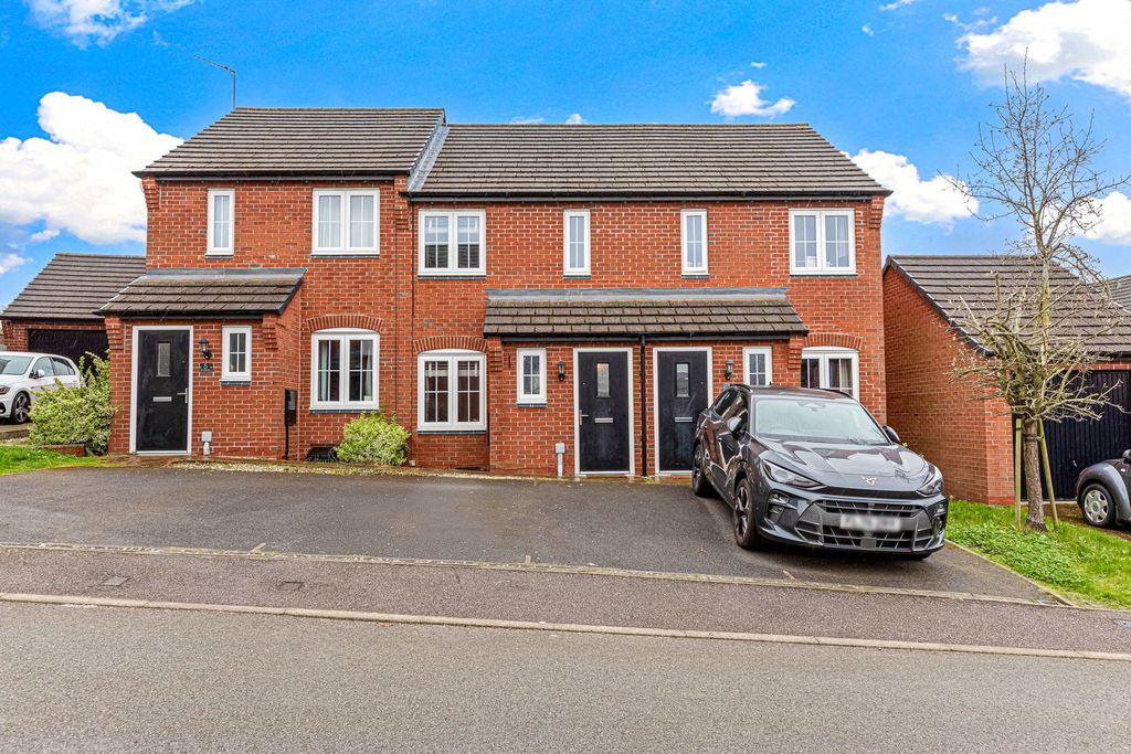 Property photo 1 of 27