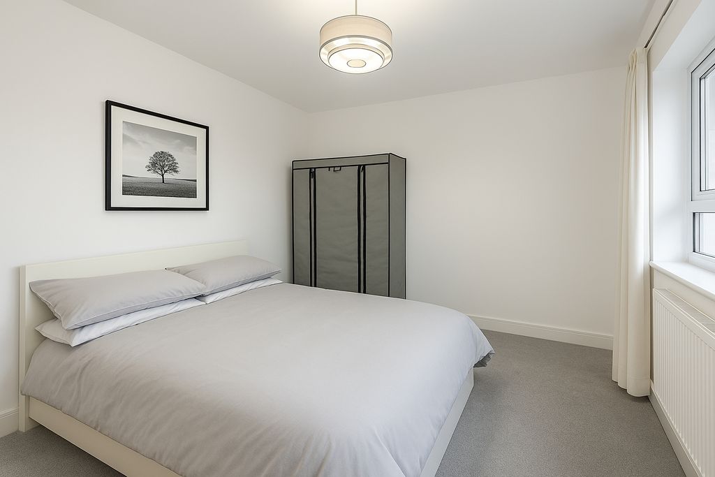 Property photo 3 of 10 Picture No. 12