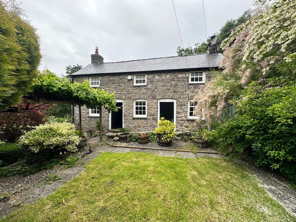 Property photo 1 of 23