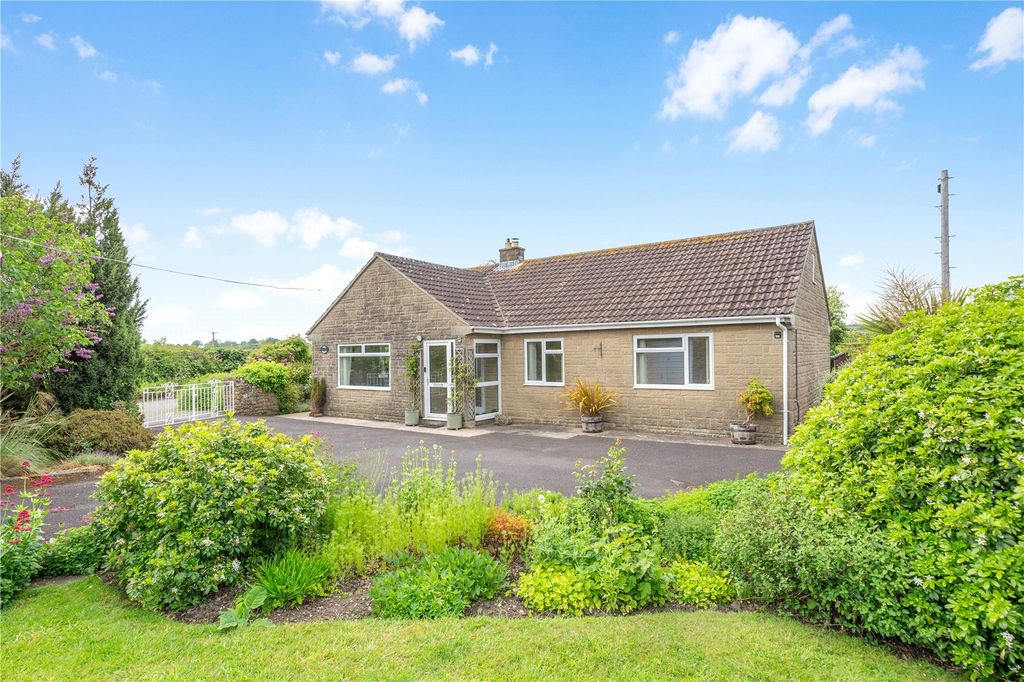 Property photo 2 of 18 Picture No. 17