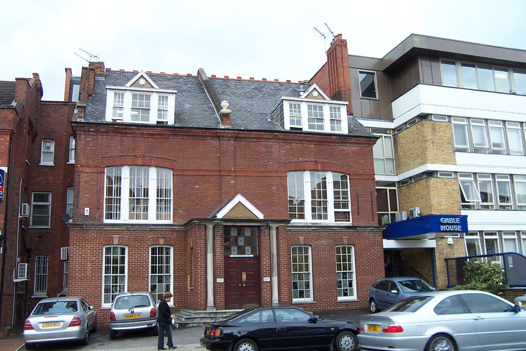 Property photo 1 of 5