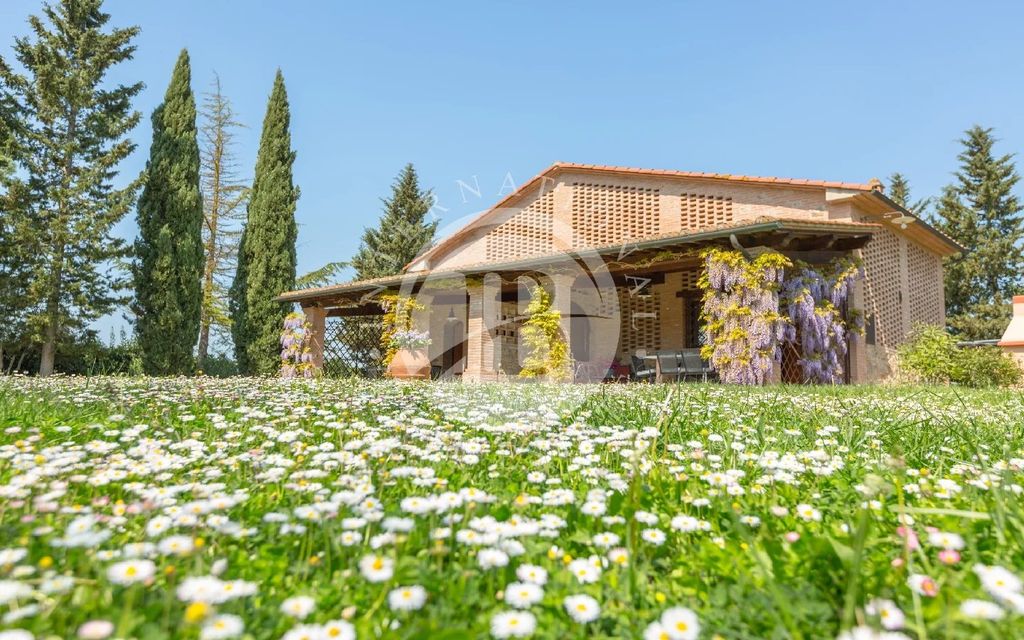 Property photo 1 of 26