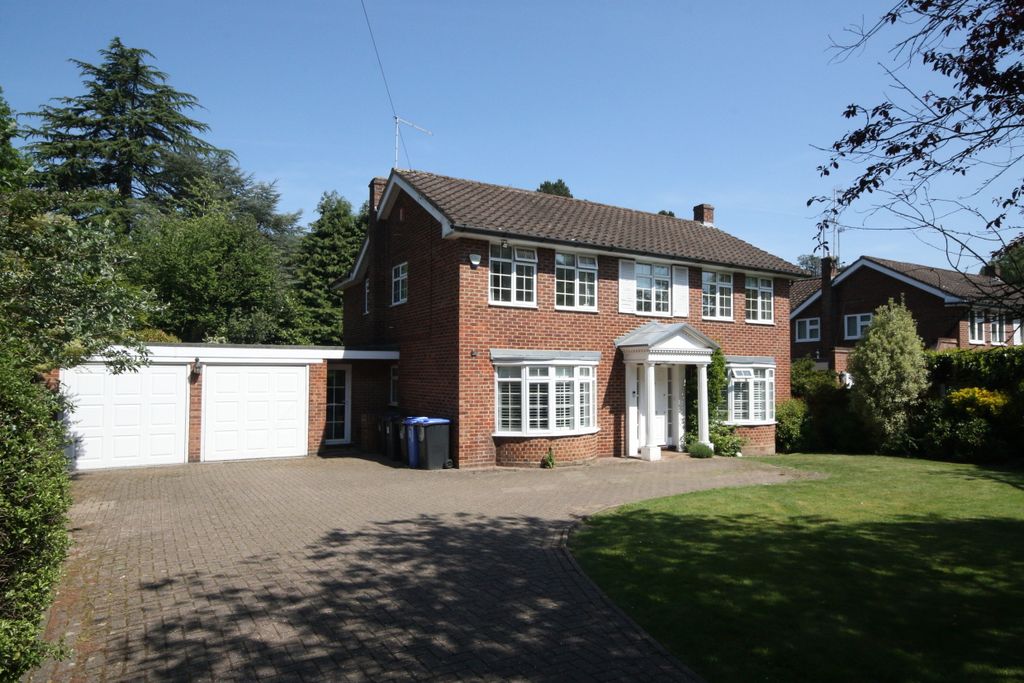 Property photo 1 of 12 Outside