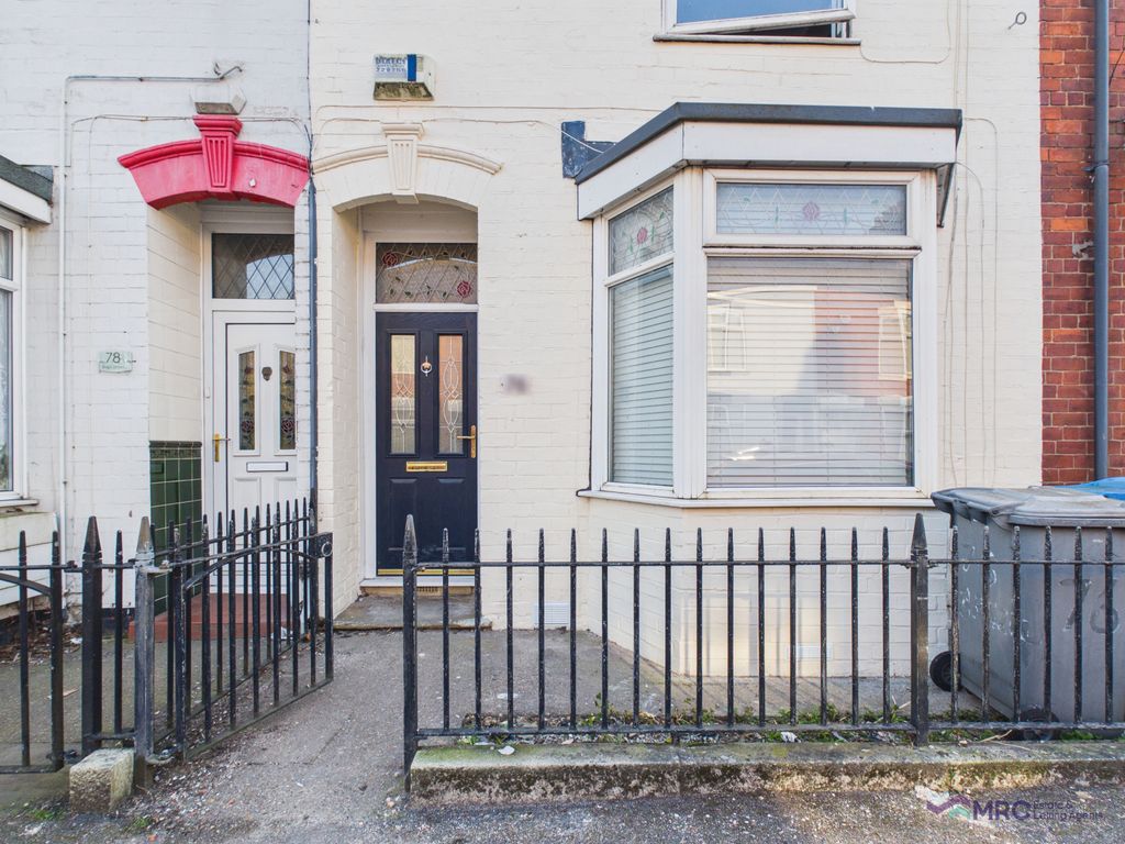 Property photo 2 of 17 Gallery