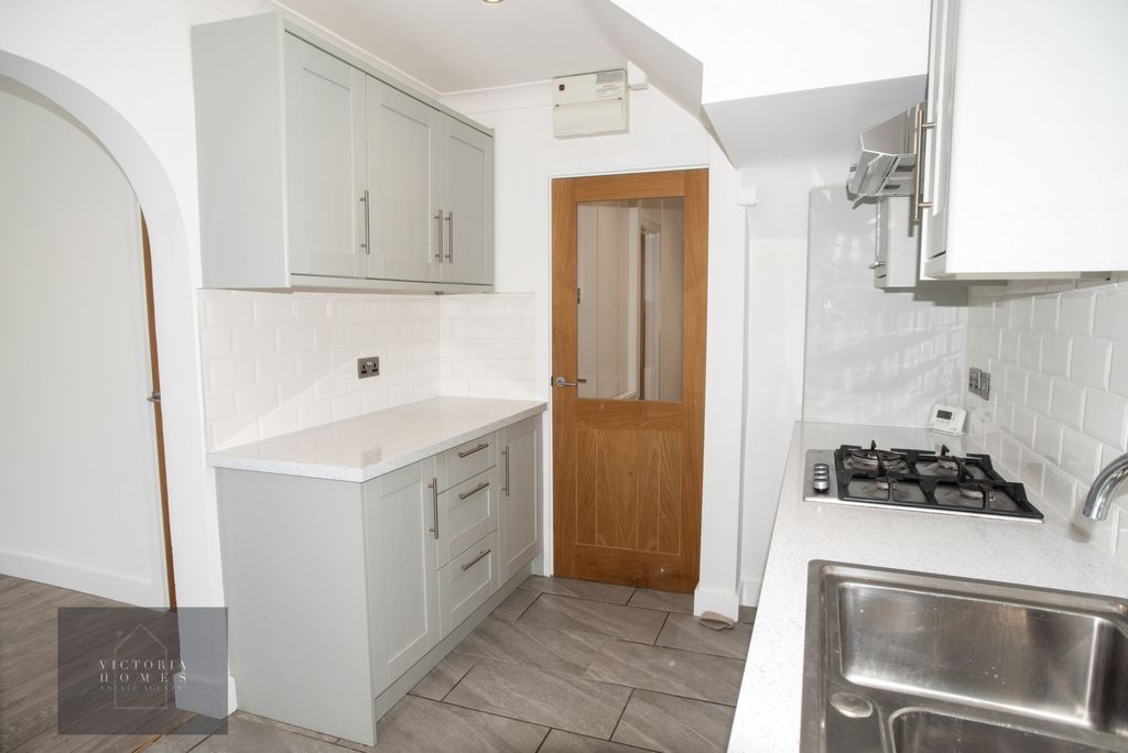 Additional image 15 of 3 bed semi-detached house for saleSwan Crescent, Beaufort NP23