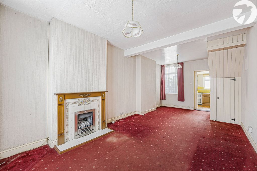 Property photo 2 of 23 Reception