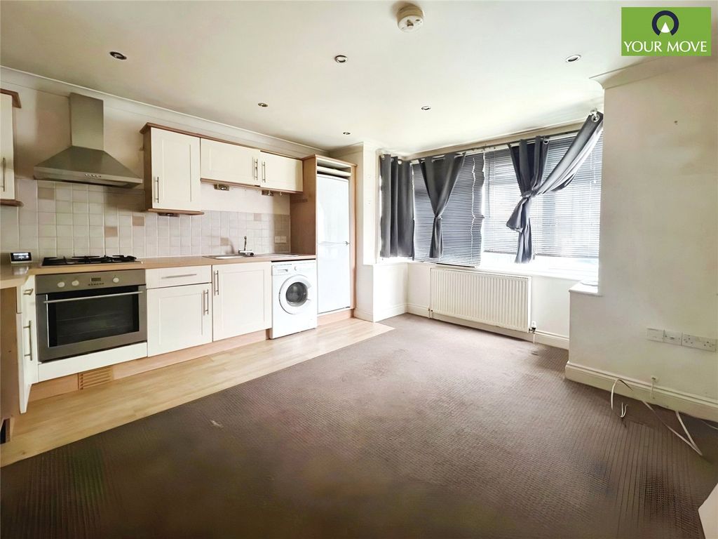 Property photo 2 of 6 Picture No. 04