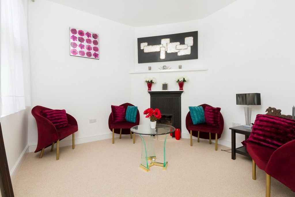 Property photo 3 of 11 Img_4991.Jpg