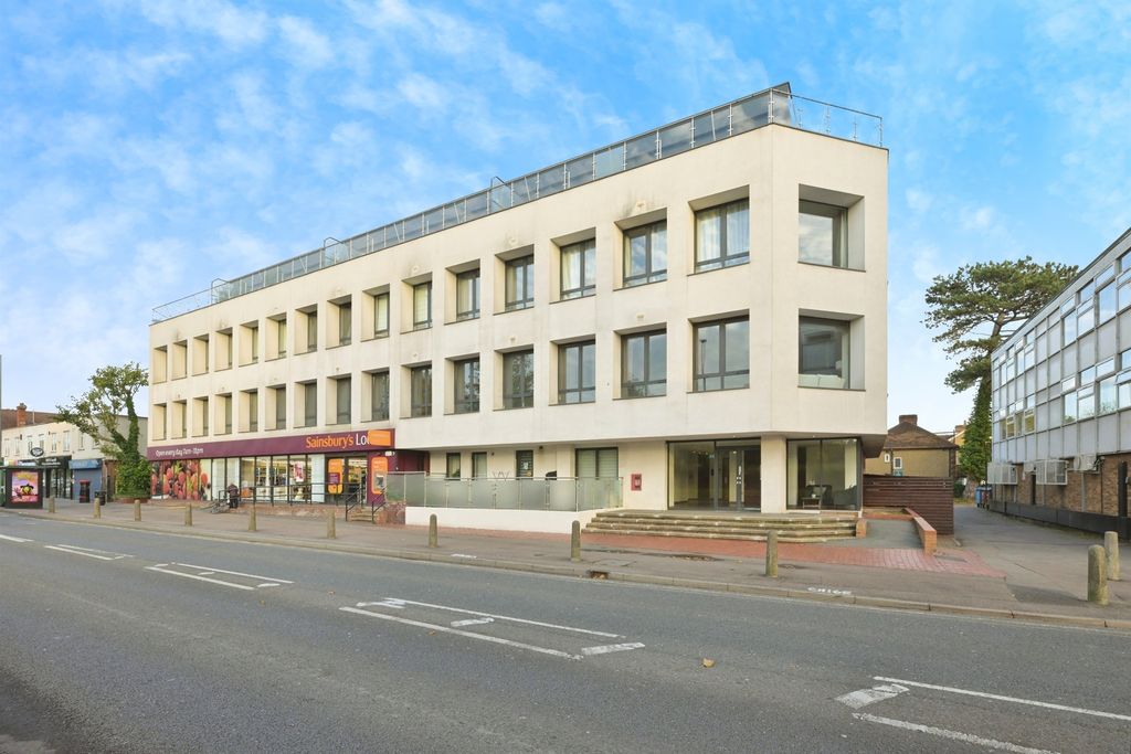 Property photo 3 of 14