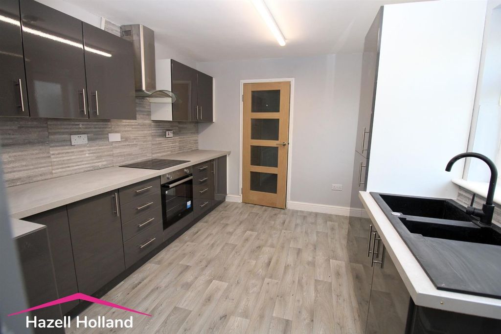 Property photo 1 of 19 Untitled Design (84).Jpg