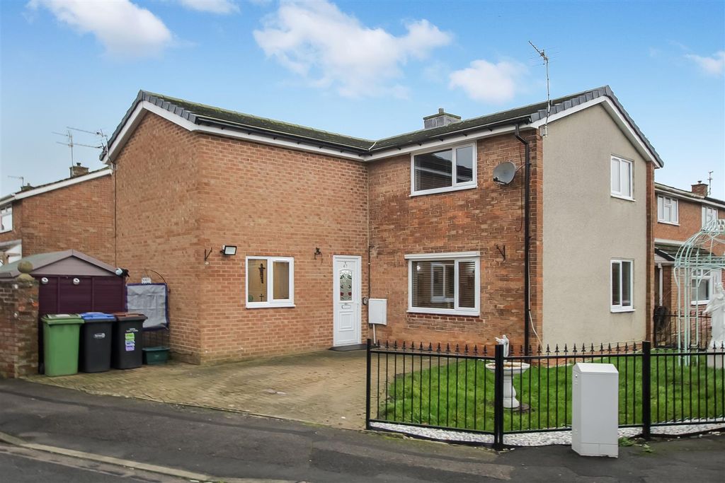 Property photo 1 of 10 Front Elevation