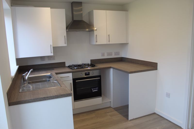 Property photo 3 of 11 Photo 10