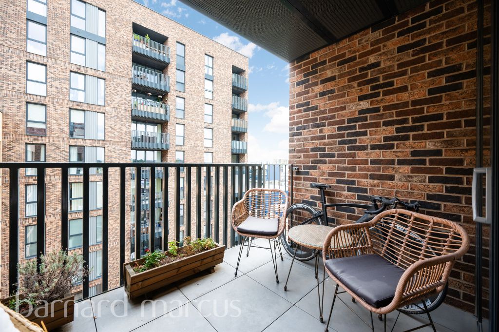 Property photo 3 of 9