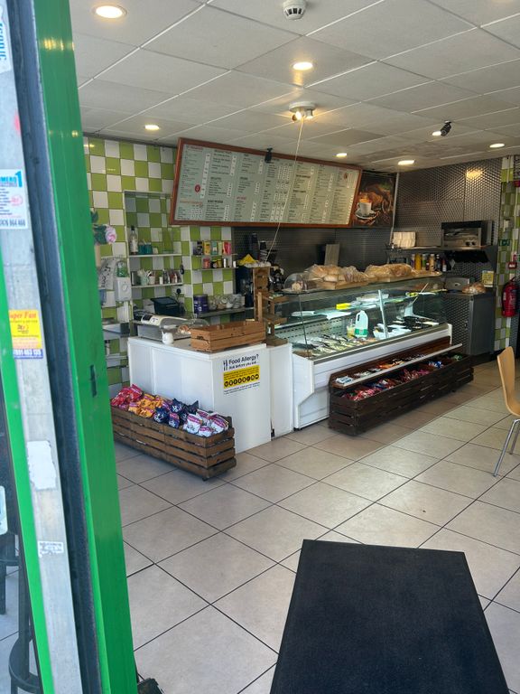 Property photo 2 of 25