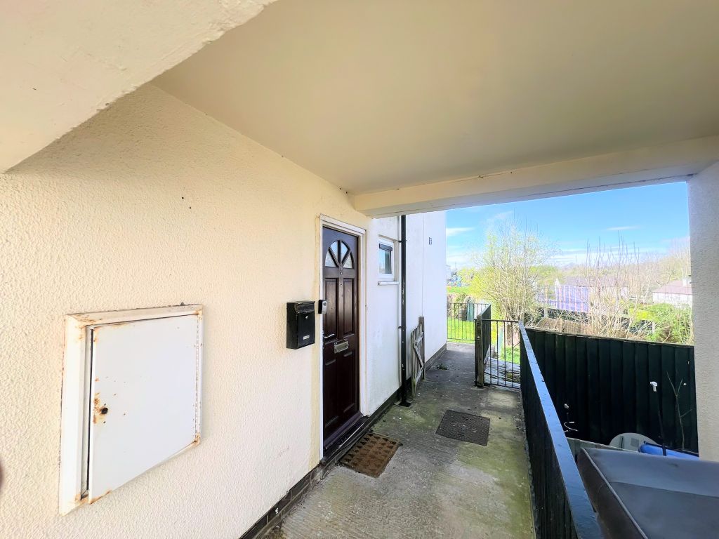 Property photo 2 of 11 View